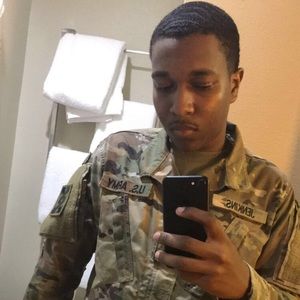 Meet your Posher, Chuck